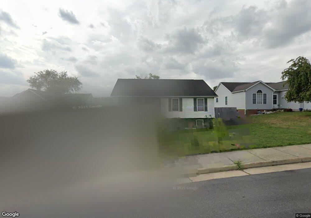 121 Sharon St, Harrisonburg, VA 22801 - photo 1