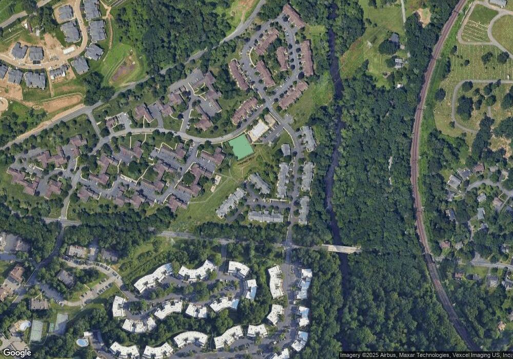 24 Lexington Ct, Chatham, NJ 07928 - photo 1