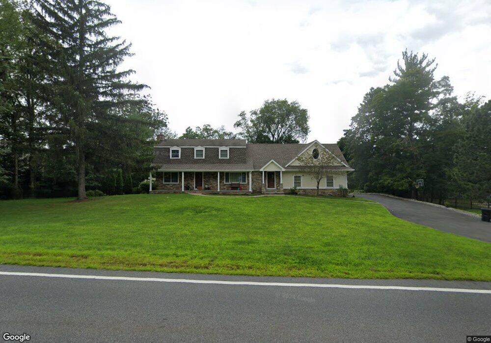 724 Ewing Ave, Franklin Lakes, NJ 07417 - photo 1