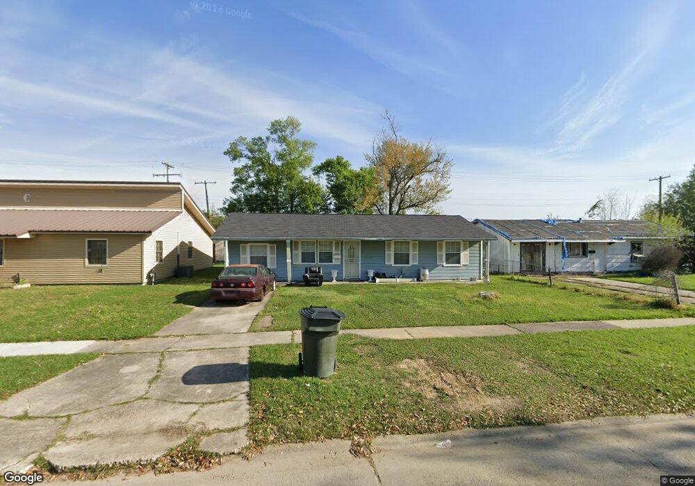 2713 N General Wainwright Dr, Lake Charles, LA 70615 - photo 1