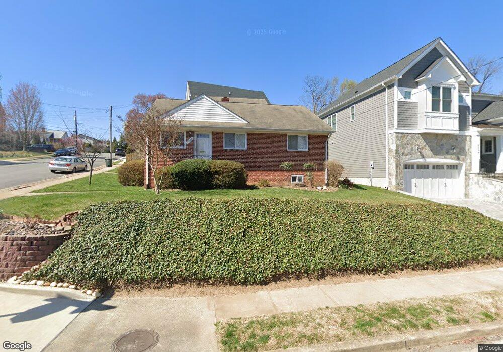 2000 N Greenbrier St, Arlington, VA 22205 - photo 1