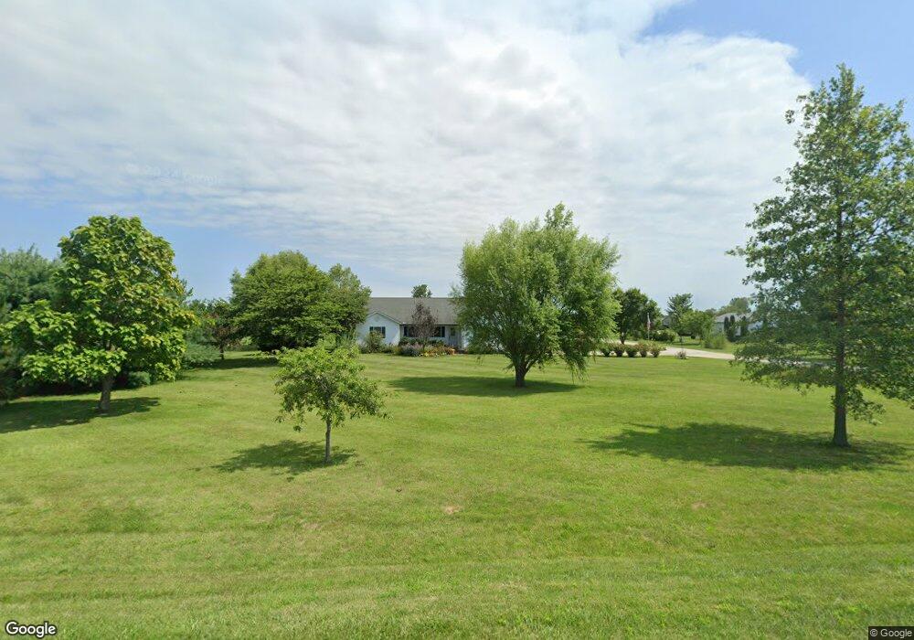 18750 Commercial Point Rd, Circleville, OH 43113 - photo 1