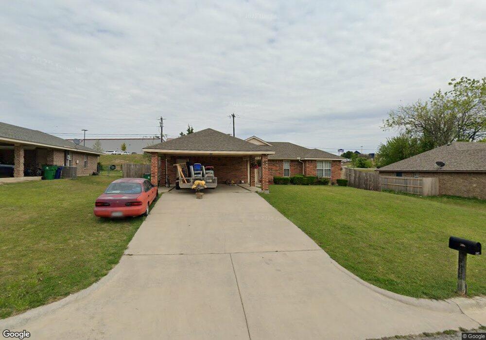 307 S Sendero Dr, Decatur, TX 76234 - photo 1