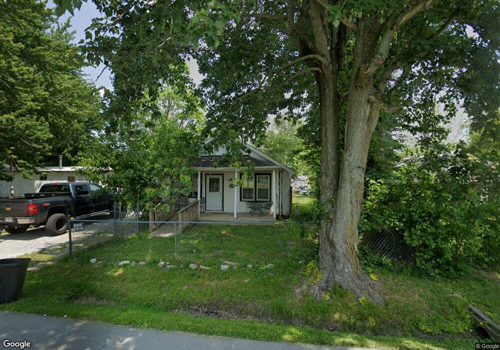 285 Oak St, Austin, IN 47102 - photo 1