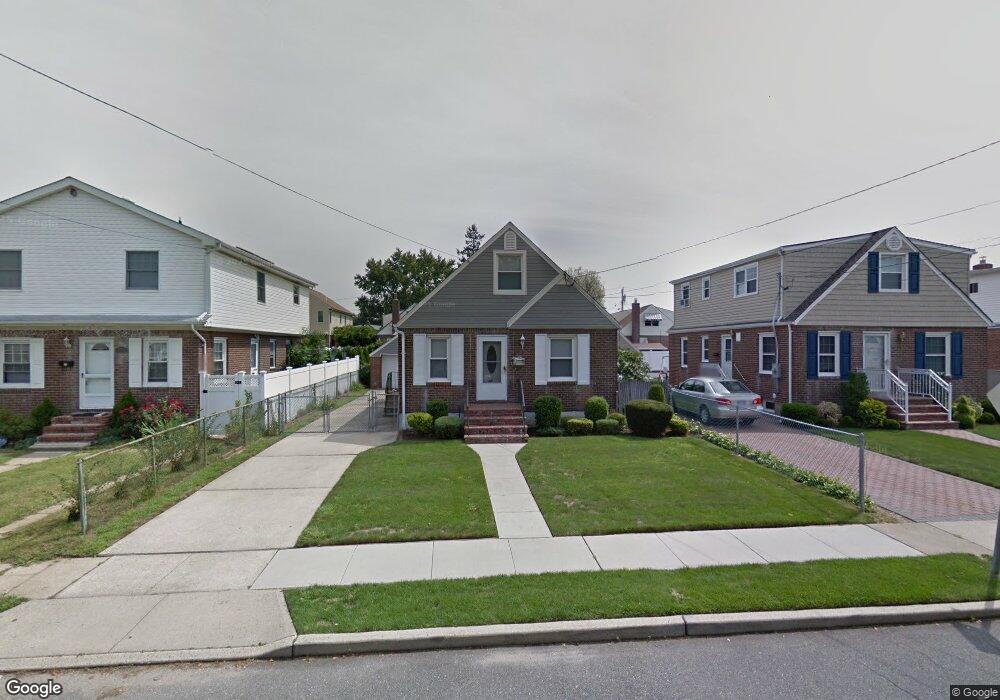 94 Caroline Ave, Franklin Square, NY 11010 - photo 1