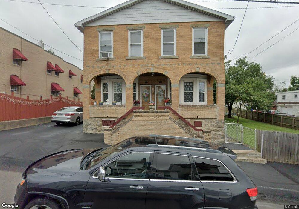 625 Carson St, Hazleton, PA 18201 - photo 1