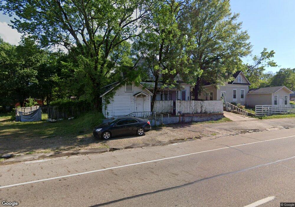 1213 W 7th St, Texarkana, TX 75501 - photo 1