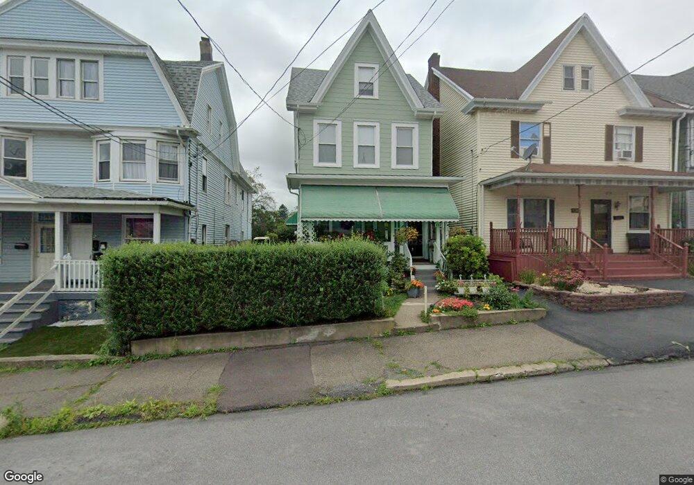 632 N Laurel St, Hazleton, PA 18201 - photo 1