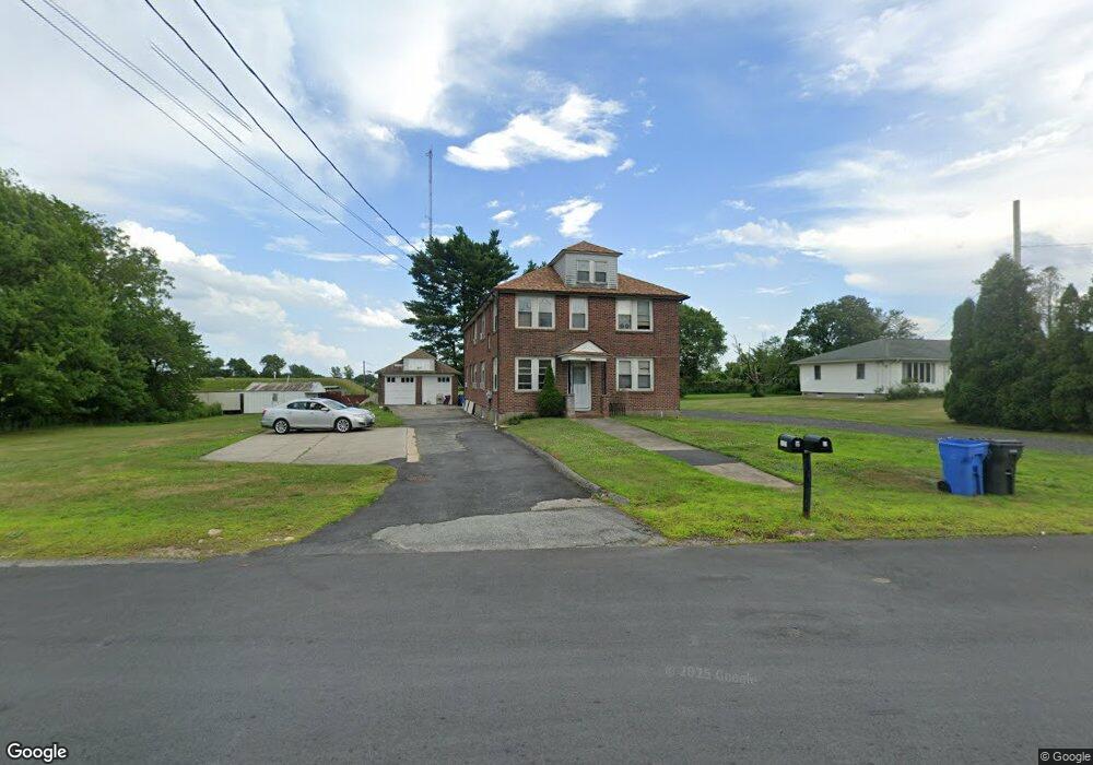 2824 Plainfield Pike, Cranston, RI 02921 - photo 1