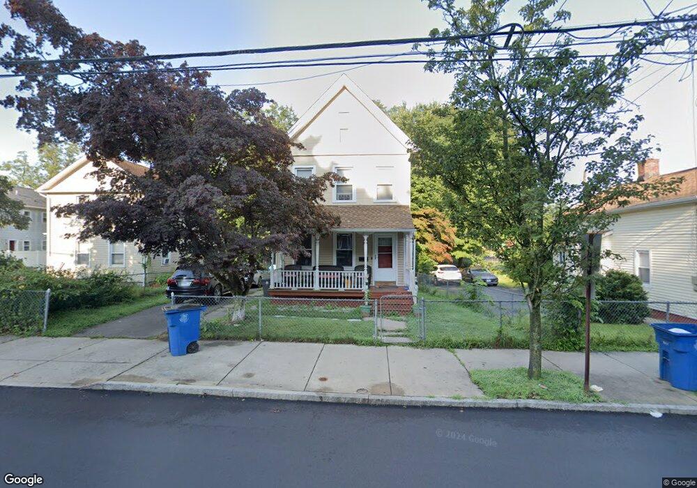 228 Blake St, New Haven, CT 06515 - photo 1