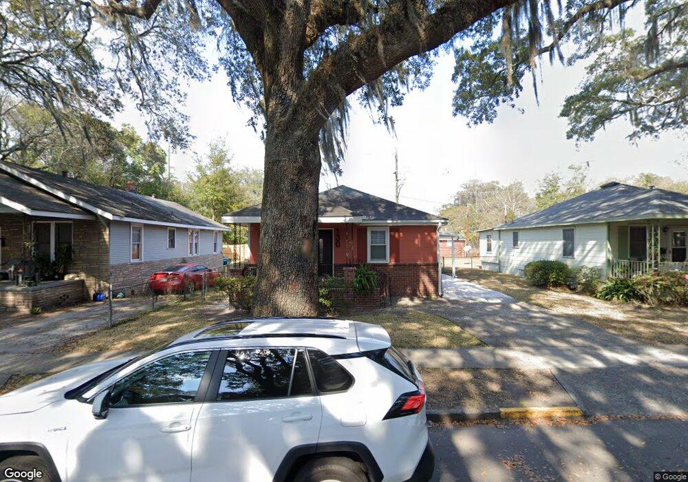 130 W 50th St, Savannah, GA 31405 - photo 1