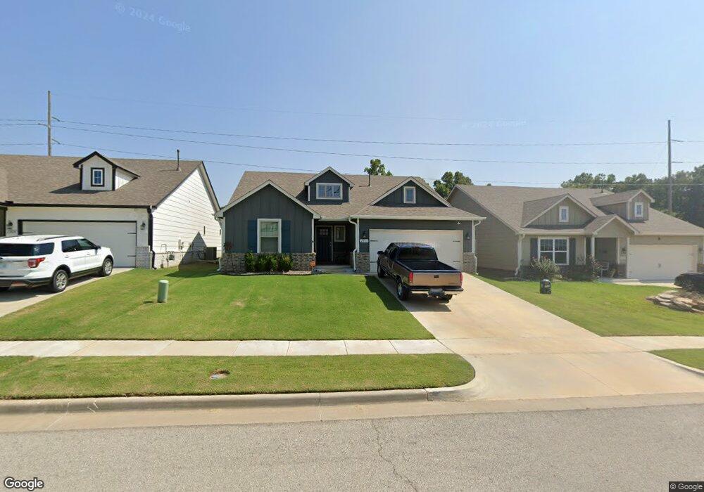 2205 E Winston St, Broken Arrow, OK 74011 - photo 1