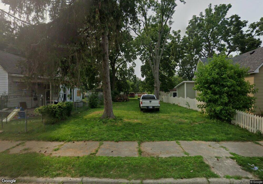 527 W Wilson Ave, Muncie, IN 47305 - photo 1