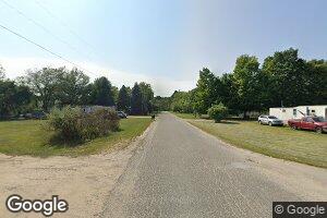 2541 W Meadow Ln, Rothbury, MI 49452