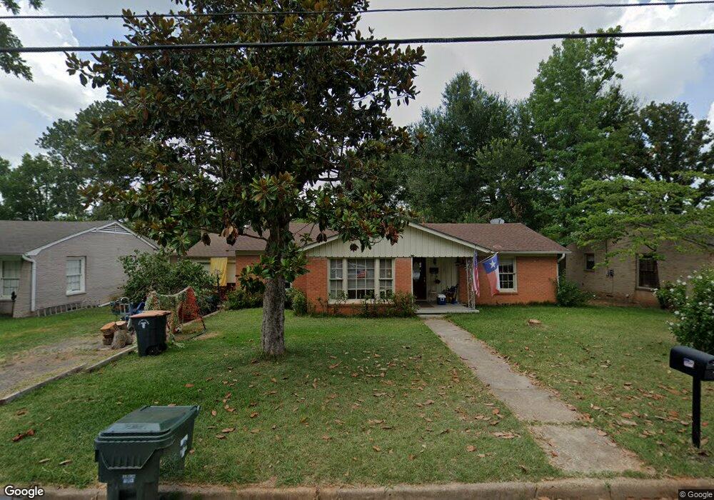 1313 Graham Dr, Tyler, TX 75701 - photo 1