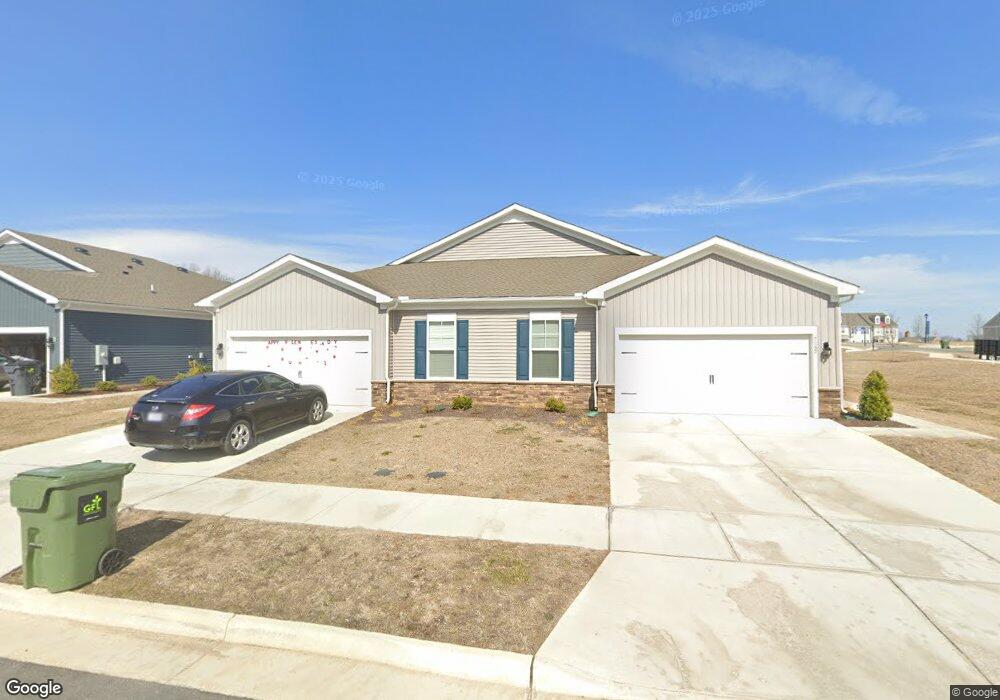 7137 Longfellow Ln, Ruther Glen, VA 22546 - photo 1