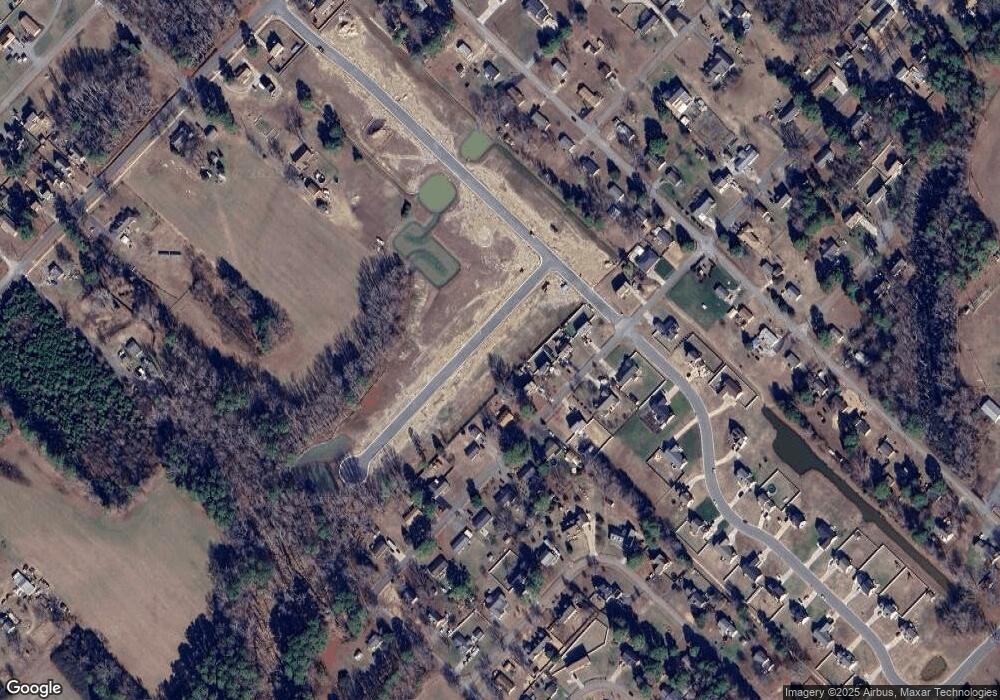 107 Wagners Way, West Point, VA 23181 - photo 1