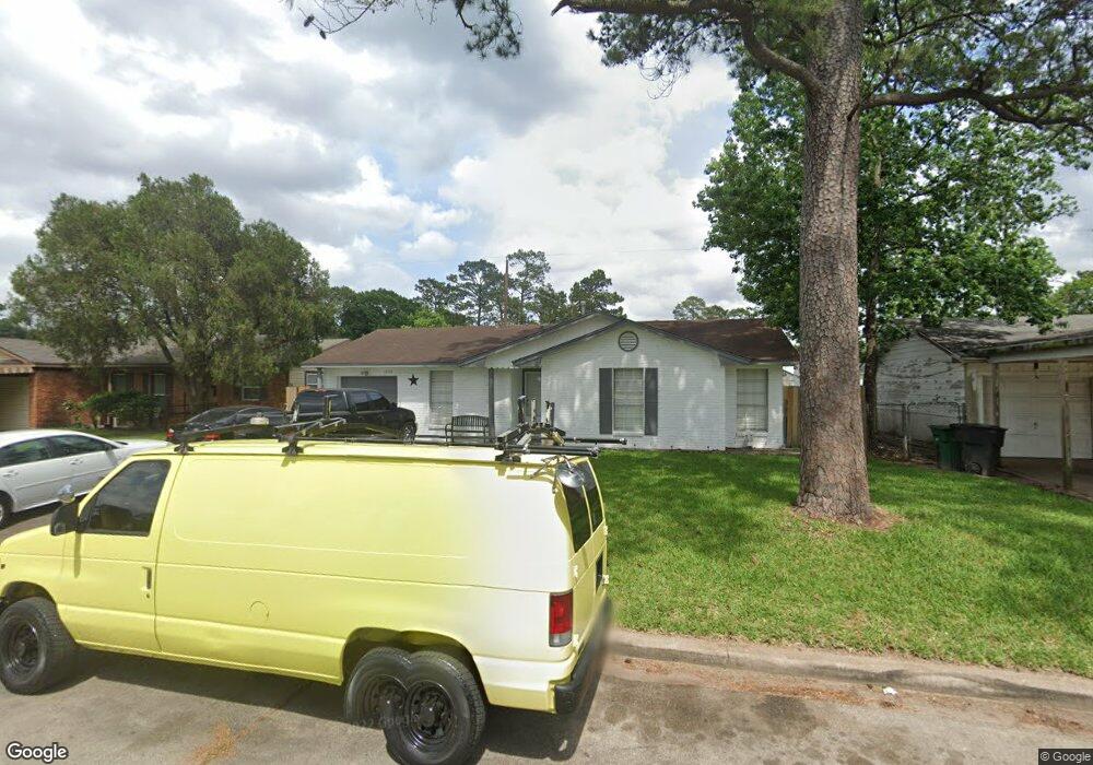 10330 Cheeves Dr, Houston, TX 77016 - photo 1