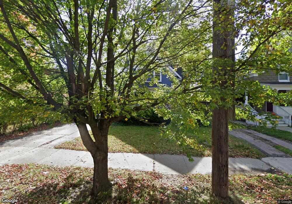 409 W Barnes Ave, Lansing, MI 48910 - photo 1