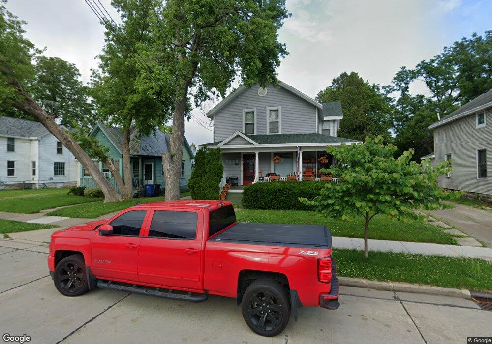 1256 Cedar St, Oshkosh, WI 54901 - photo 1