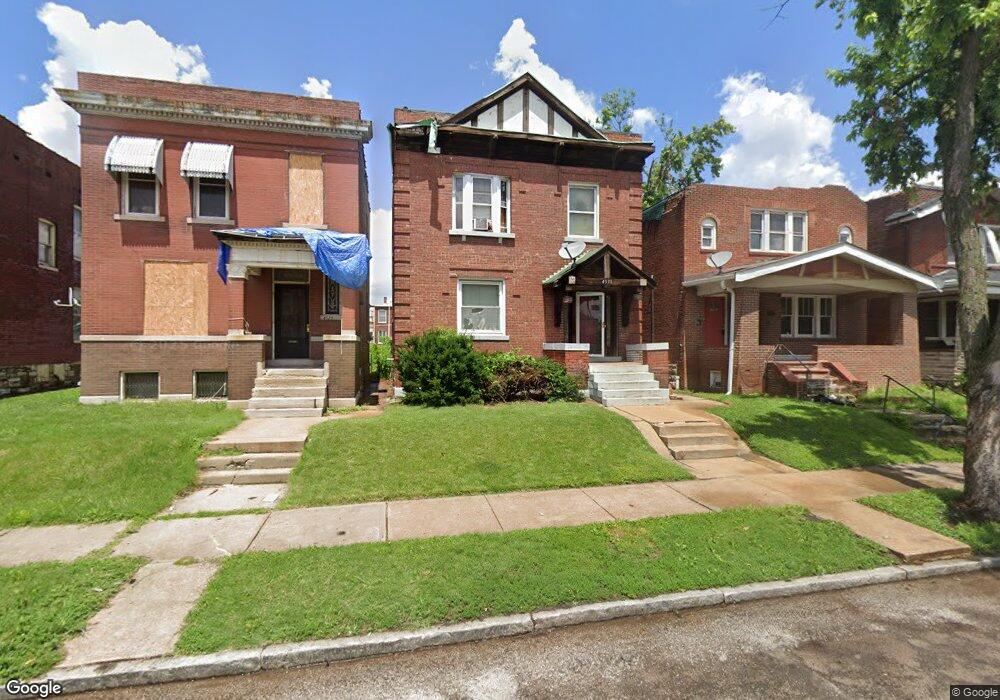 4531 Red Bud Ave, Saint Louis, MO 63115 - photo 1