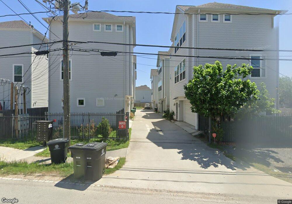 693 Link Rd, Houston, TX 77009 - photo 1