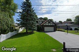 802 S Riverside Dr, McHenry, IL 60050