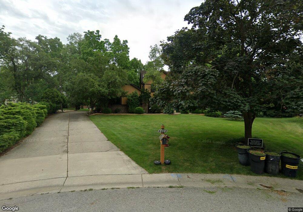 5359 New Ct, West Bloomfield, MI 48323 - photo 1