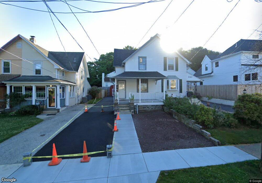 219 Highland Ave, Wayne, PA 19087 - photo 1