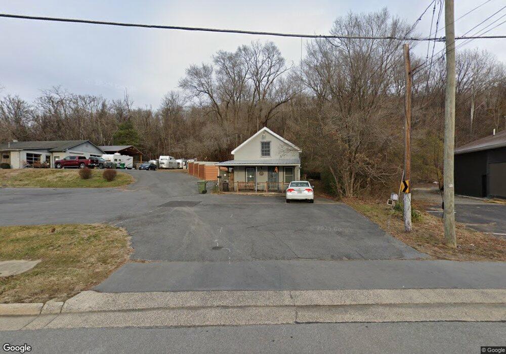 1215 E Main St, Waynesboro, VA 22980 - photo 1