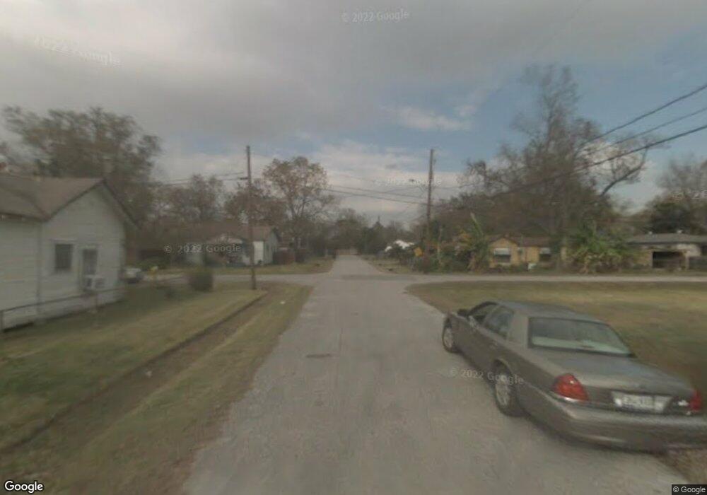 4206 Douglas St, Houston, TX 77018 - photo 1
