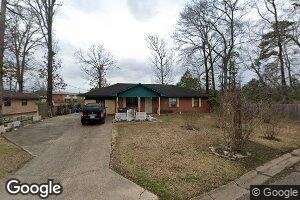 290 Swedenburg Cir, Columbus, MS 39702