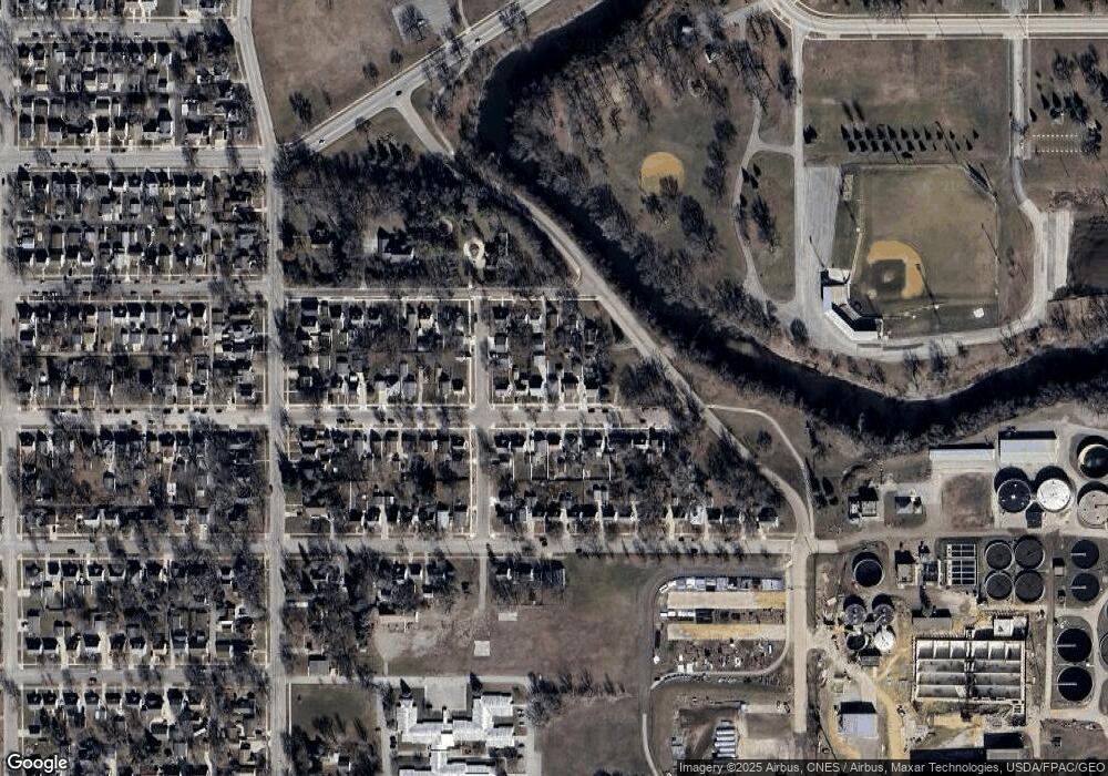 208 11th Ave SW, Austin, MN 55912 - photo 1