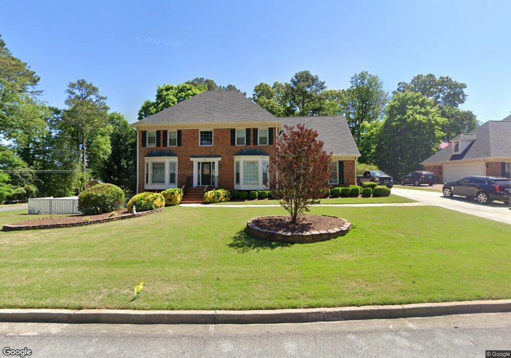 818 Castle Walk Cove SW unit 1, Lilburn, GA 30047 - photo 1