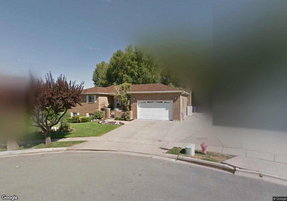 581 N 220 E, Centerville, UT 84014 - photo 1