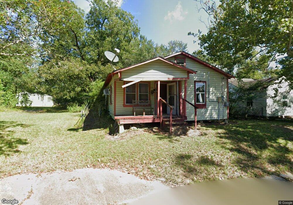 337 E 4th St, Deridder, LA 70634 - photo 1