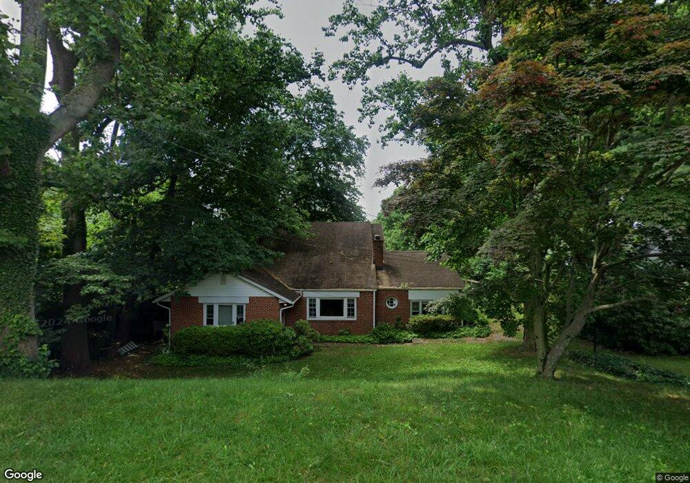 413 Range Rd, Towson, MD 21204 - photo 1