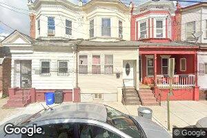 813 N 8th St, Camden, NJ 08102