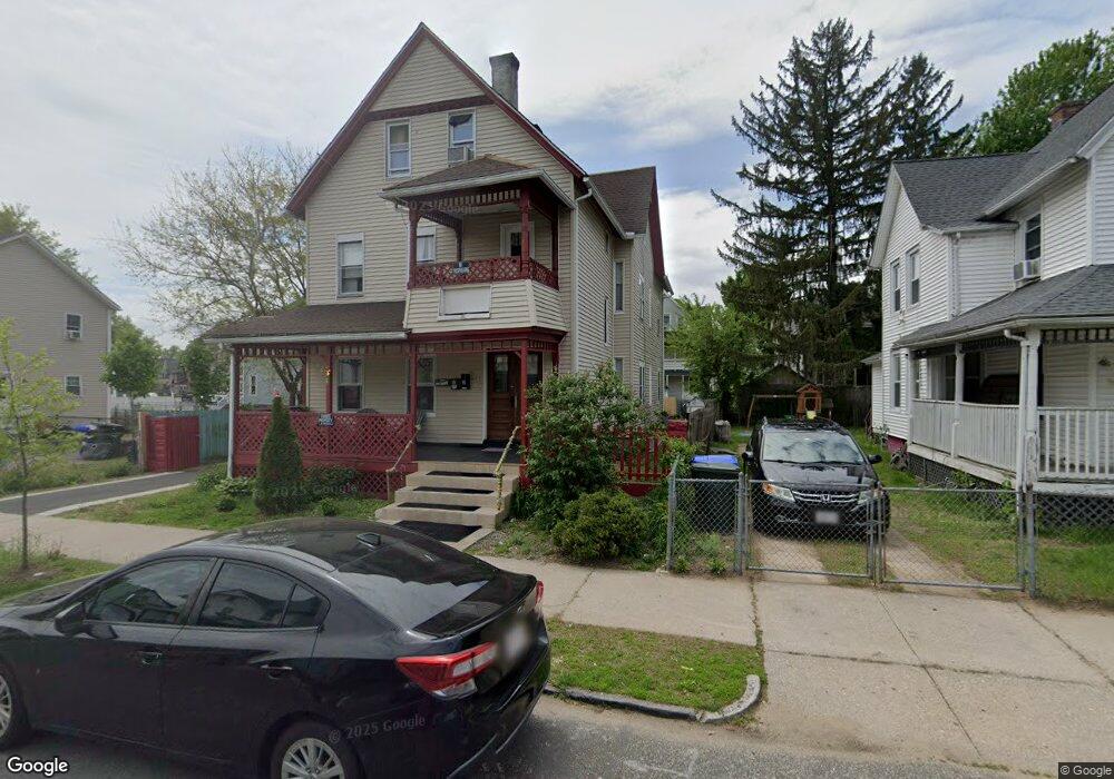 14 Brown St unit 1, Springfield, MA 01109 - photo 1