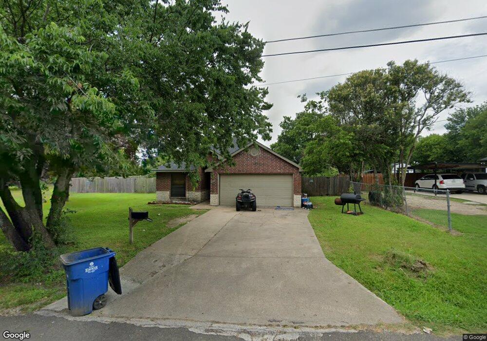 903 S Mckinney St, Ennis, TX 75119 - photo 1