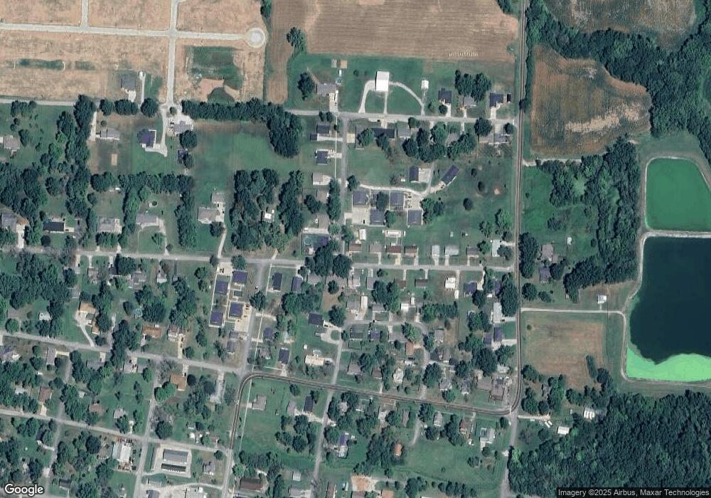 201 E Proctor St, Sturgeon, MO 65284 - photo 1