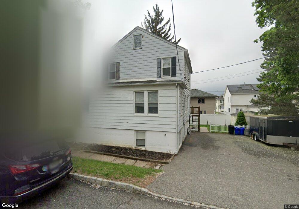 24 Muzzy Rd, Little Falls, NJ 07424 - photo 1