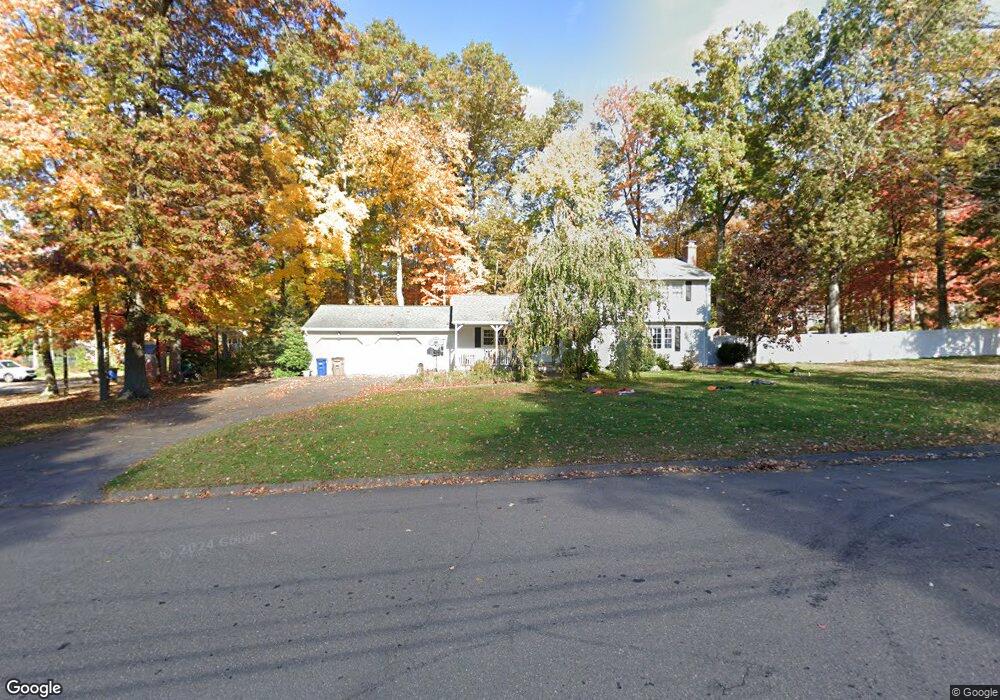 63 Huntington Dr, Vernon Rockville, CT 06066 - photo 1