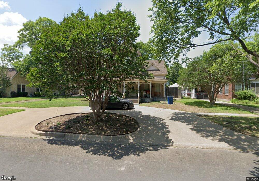 504 W Knox St, Ennis, TX 75119 - photo 1