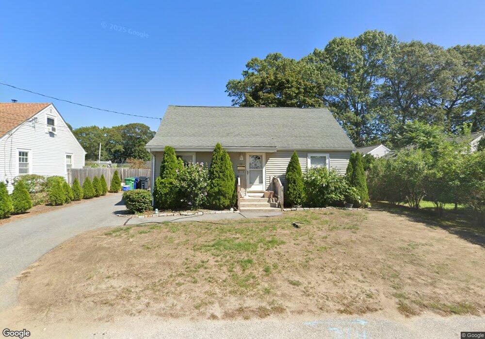 210 Wingate Ave, Warwick, RI 02888 - photo 1