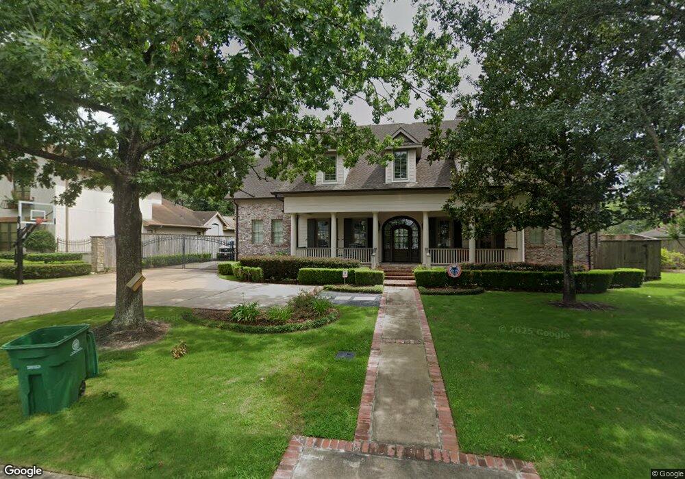 7707 Brykerwoods Dr, Houston, TX 77055 - photo 1