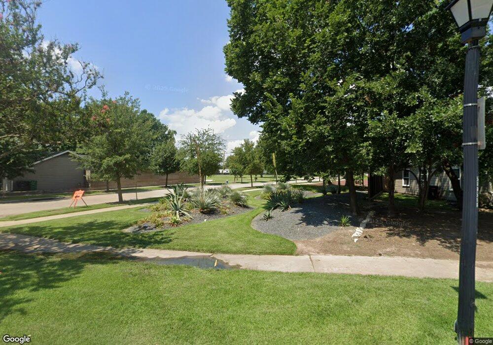 4020 Yupon St, Houston, TX 77006 - photo 1