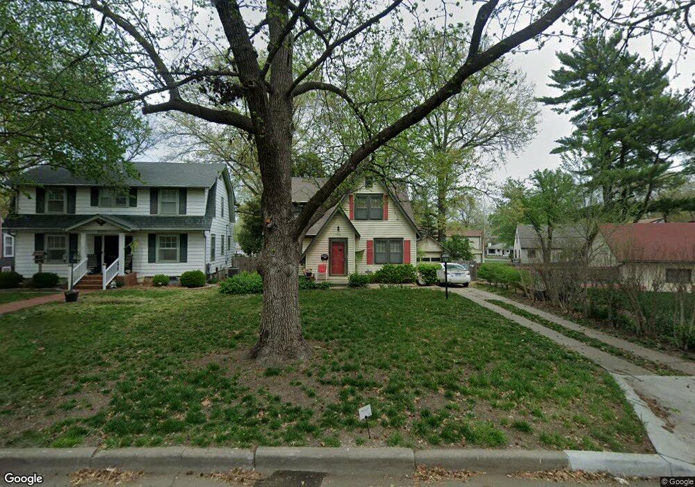 3006 SW Clark Ct, Topeka, KS 66604 - photo 1