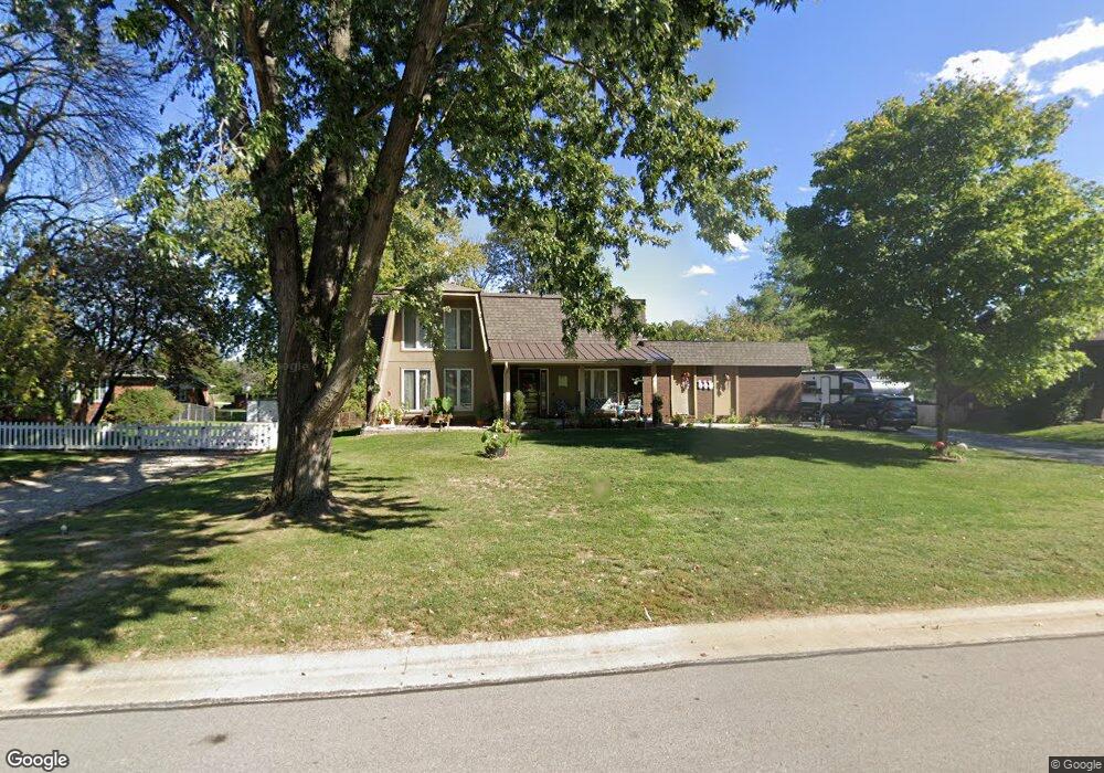 322 Louise Dr, Collinsville, IL 62234 - photo 1