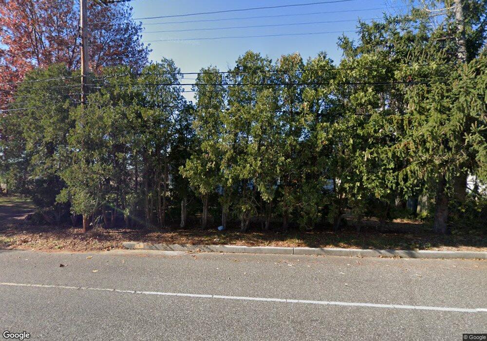 8 Pointers Auburn Rd, Swedesboro, NJ 08085 - photo 1